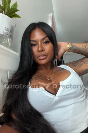 Jane Euro Escort