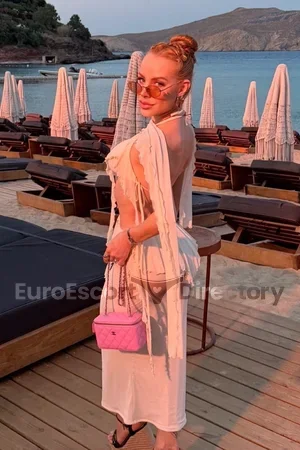 Elizabeth Euro Escort