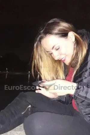 Alanis Masseuse Euro Escort