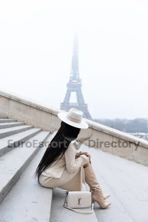 Alissa Euro Escort