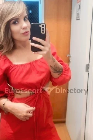 Clara Mancini escort