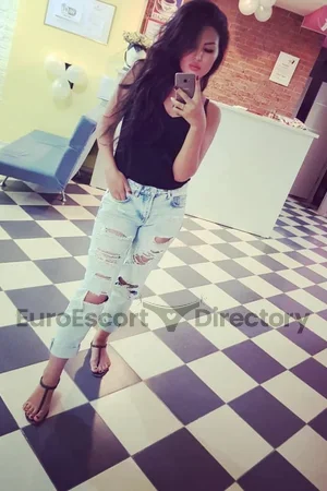 Suzzane Euro Escort