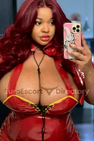 NIKITAXX EBONY Euro Escort