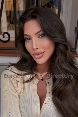 Mia escort