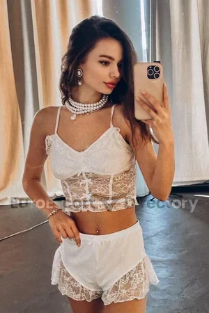 Elen escort