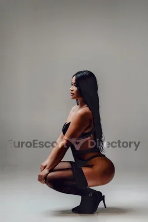 Sharon Euro Escort