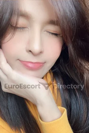 Yua Euro Escort