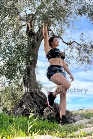 Yulieth Euro Escort