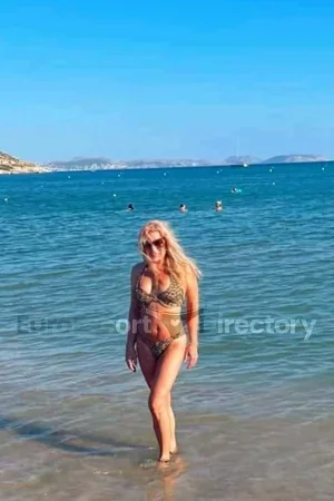 Bella