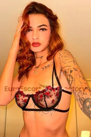 Nikole escort
