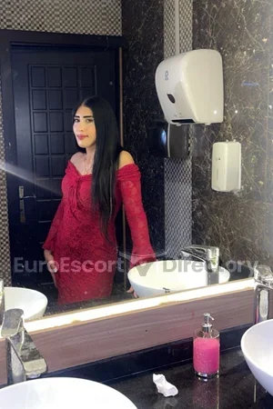 Sophia Euro Escort