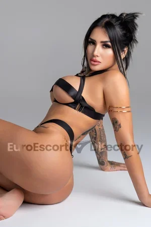 Linda Euro Escort