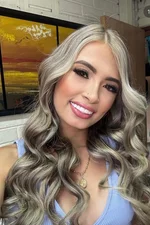 Mia