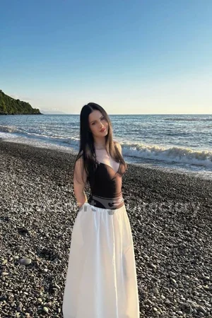 Andrea Euro Escort