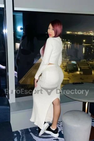 Sara Euro Escort