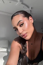 Laura