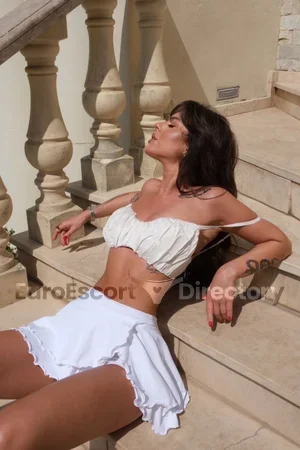 Annacharm escort