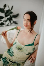 Nadia Masseuse