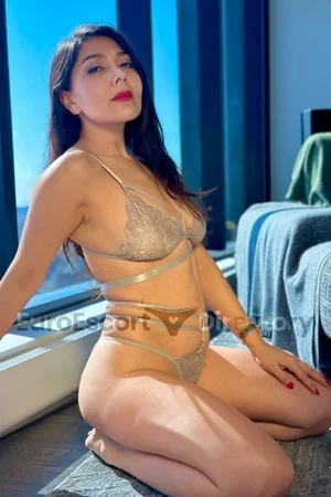 Nassydimples Euro Escort