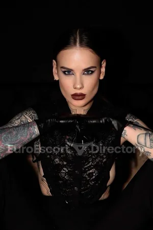 Vivien Euro Escort