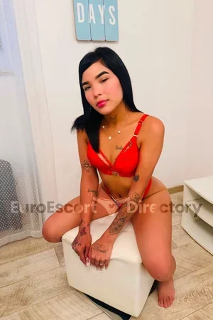 Zoe Euro Escort