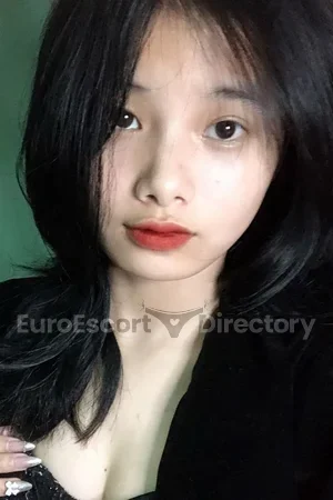Duyen escort