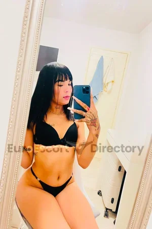 Zoe Euro Escort