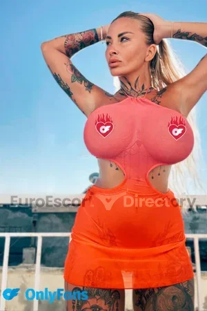 Molly Pornstar escort