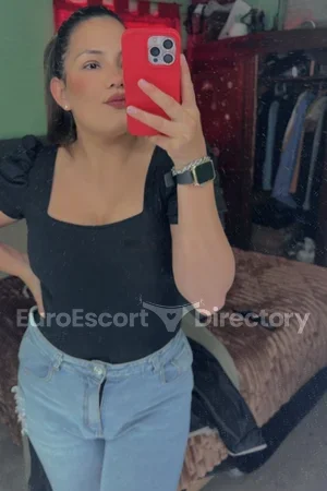 Elizabeth Euro Escort