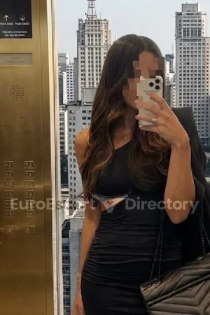 Cintia Euro Escort