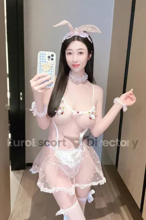 Miyoki Euro Escort