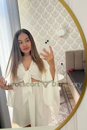 Tracy Euro Escort