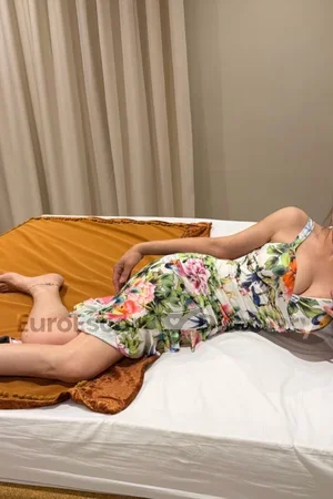 Melly Euro Escort