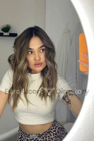 Tracy Euro Escort