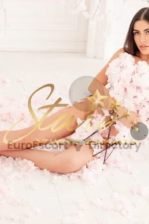 KARINA STARS