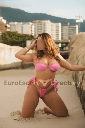 Nathalia Ferraz