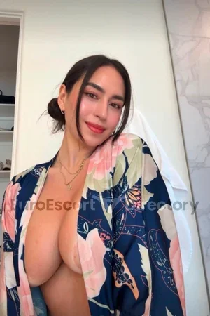 Vera Euro Escort