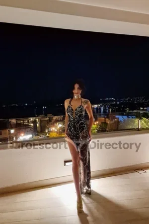 Felicity Euro Escort