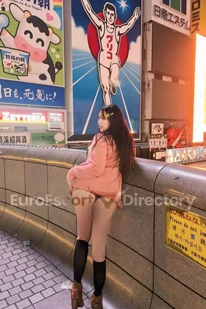 Rinda Euro Escort