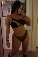 Yuyi
