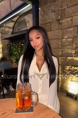 Lara Euro Escort