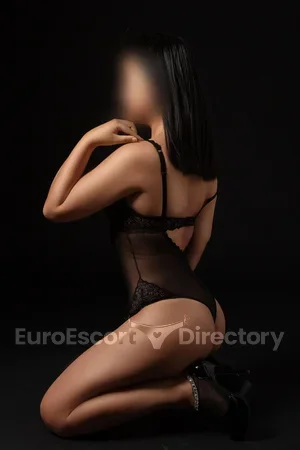 Kim Euro Escort