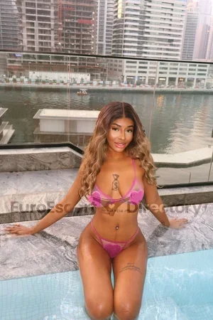 Gemina Euro Escort