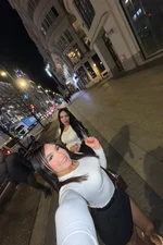 Mia Camilita duo with girl