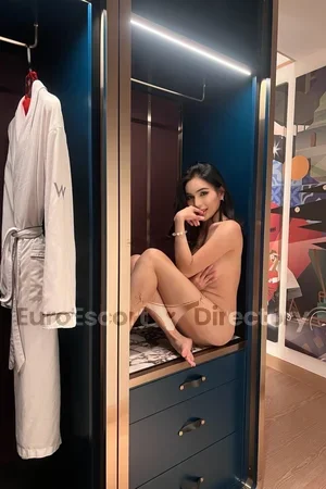 Alexinna Euro Escort