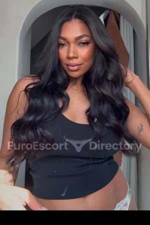 Juliana Euro Escort