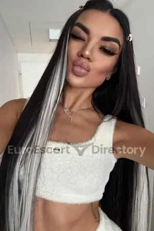 Nika Euro Escort