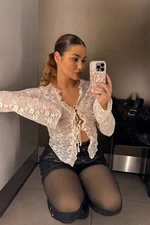 Riana Masseuse