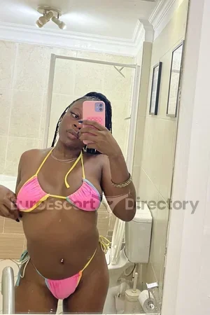 Ashly Euro Escort