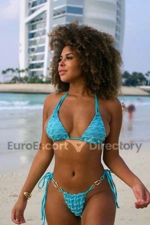 Mia escort
